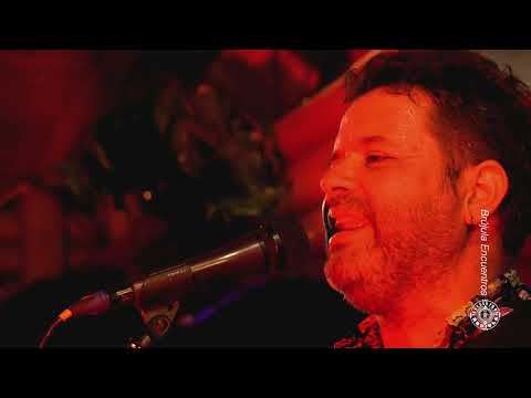 Brújula Encuentros - Chico Trujillo