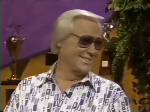 Merle Haggard imitates Marty Robbins & Johnny Cash, then is joined by George Jones on set