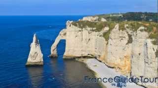 preview picture of video 'Les falaises d'Étretat (Guide touristique, notrebellefrance, Seine-Maritime, Haute-Normandie)'