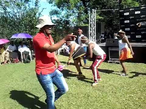 khangezile  ft Khatha Amanguni