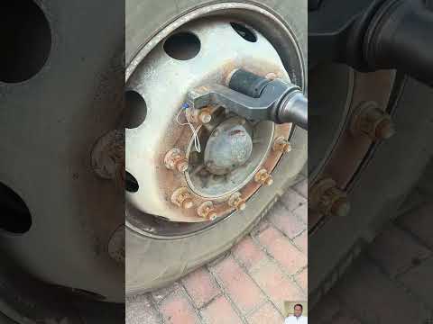 4800N handles semi trailer wheel nuts with ease; Must Know #mechanic #automobile