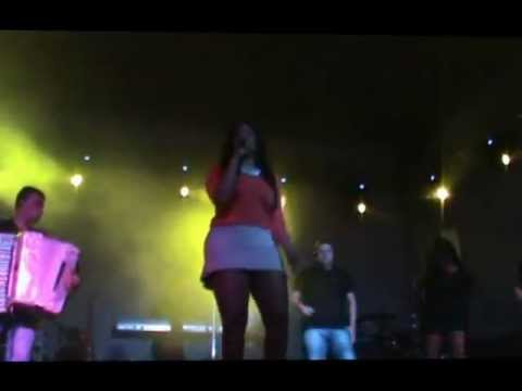 Dany myler . cavaleiros do forro.  curte e bebe.wmv