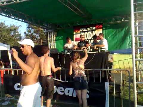 Adrian & Bulgari Live@La Hoosh 17 04 2011