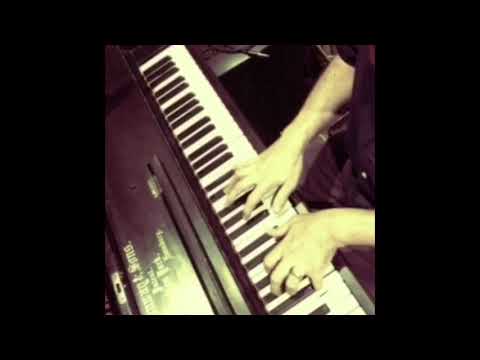 Tea For Two (played by Larry Goldings)