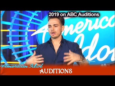 Juan Pablo “Besame Mucho” Does Telenovela with Mesmerized Katy Perry  | American Idol 2019 Auditions