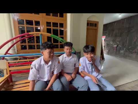 ketahuan mencotek saat ujian (b.inggris) Abdul Mutalib, dean, radit