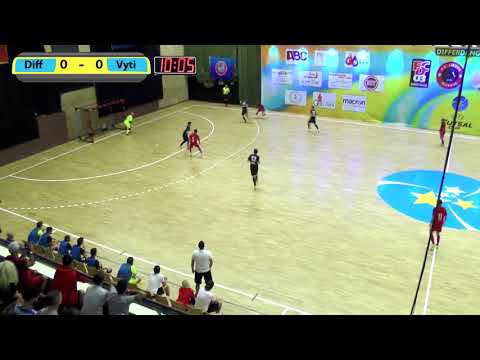 Amazing dribble by Guesinho in UEFA Futsal Cup