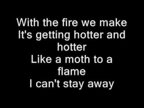 Alicia Keys- Fire We Make ft Maxwell (Lyrics)