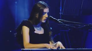 Birdy - Walking In The Air (Live The Magic Of Christmas 2016)