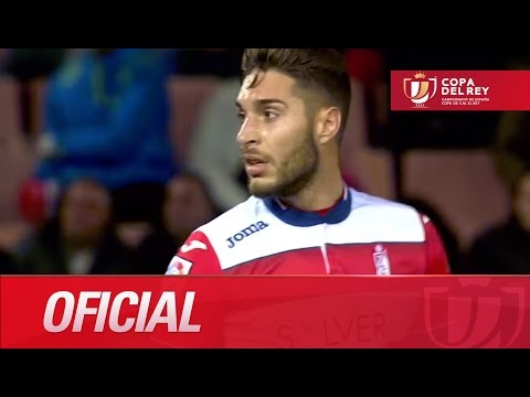 Disparo lejano de Rochina al palo