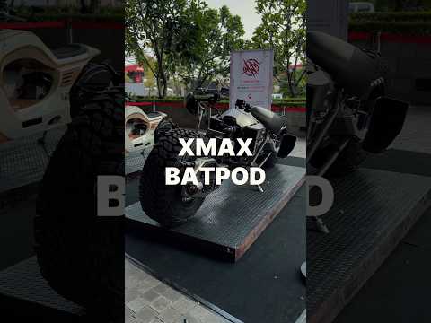 Siapa sangka kalau motor ini adalah Yamaha XMAX! Mirip kepunyaan Batman ya