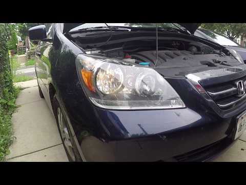 How to Replace your headlight bulbs (05 Honda Odyssey)