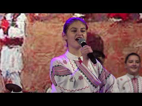 ANSAMBLUL CUNUNITA SATULUI  - Festivalul "Cantec Drag din Plai Strabun"