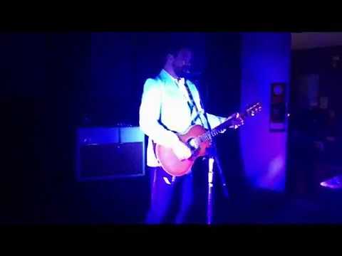 Phil Jamieson (Grinspoon) - Creep by Radiohead acoustic cover