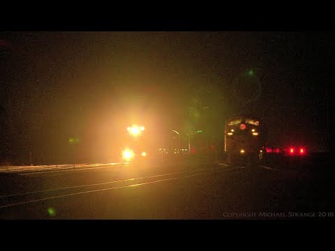 SCT Train Overtakes Southern Shorthaul Railroad Locomotives - PoathTV Australian Trains & Railways
