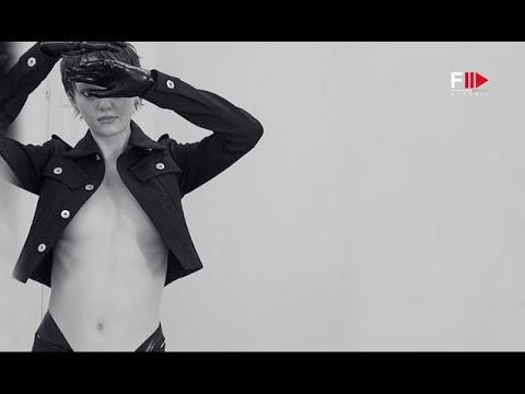 ARIEL NICHOLSON Top 10 Walks of Fall 2022 - Fashion Channel