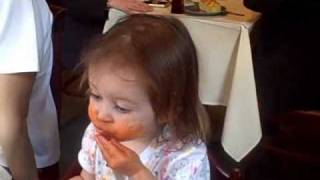 The best way to eat spaghetti Video
