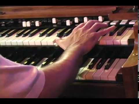 Tony Monaco plays his 1955 Hammond B3 - Killer B3 Exclusive