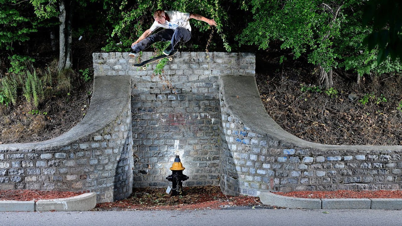 Nueva parte de Brandon Westgate - Bog Town