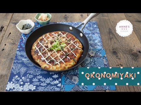 Okonomiyaki - Japanese cabbage pancake