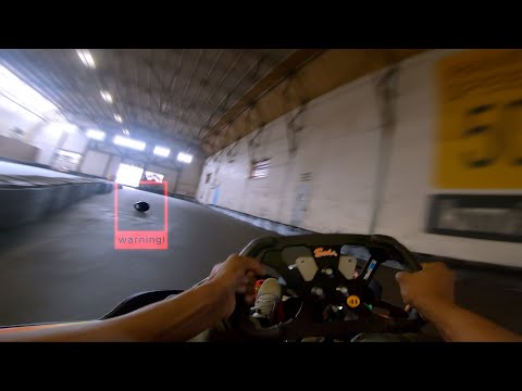 Kartfabrique - Helmet on the Road!
