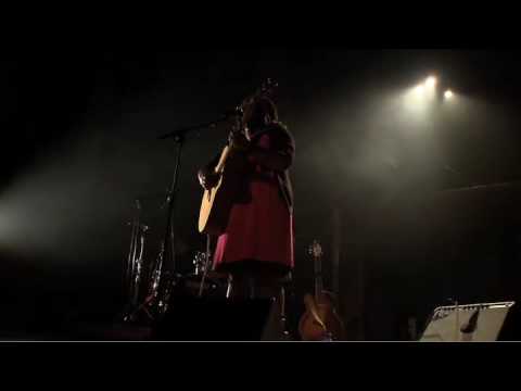 Mélissa Laveaux - I Want To Be Evil (By Eartha Kitt) - Live au Théâtre de l'Atelier