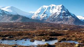 Runrig  - Thairis Air A Ghleann (Beyond The Valley)