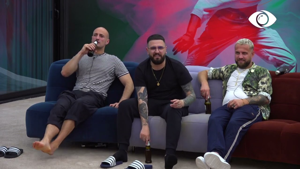 Mbrëmje e veçantë për banorët, ndjekin live ndeshjen Barcelona