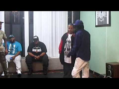 VEDO VS INFERNO 1st  OPN BTM NIGHT CYPHER FINALS 10 - 28 - 14