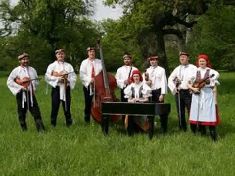 CIMBÁLOVÁ MUZIKA BŘECLAVAN - NECHODÍVAJ DÍVČA
