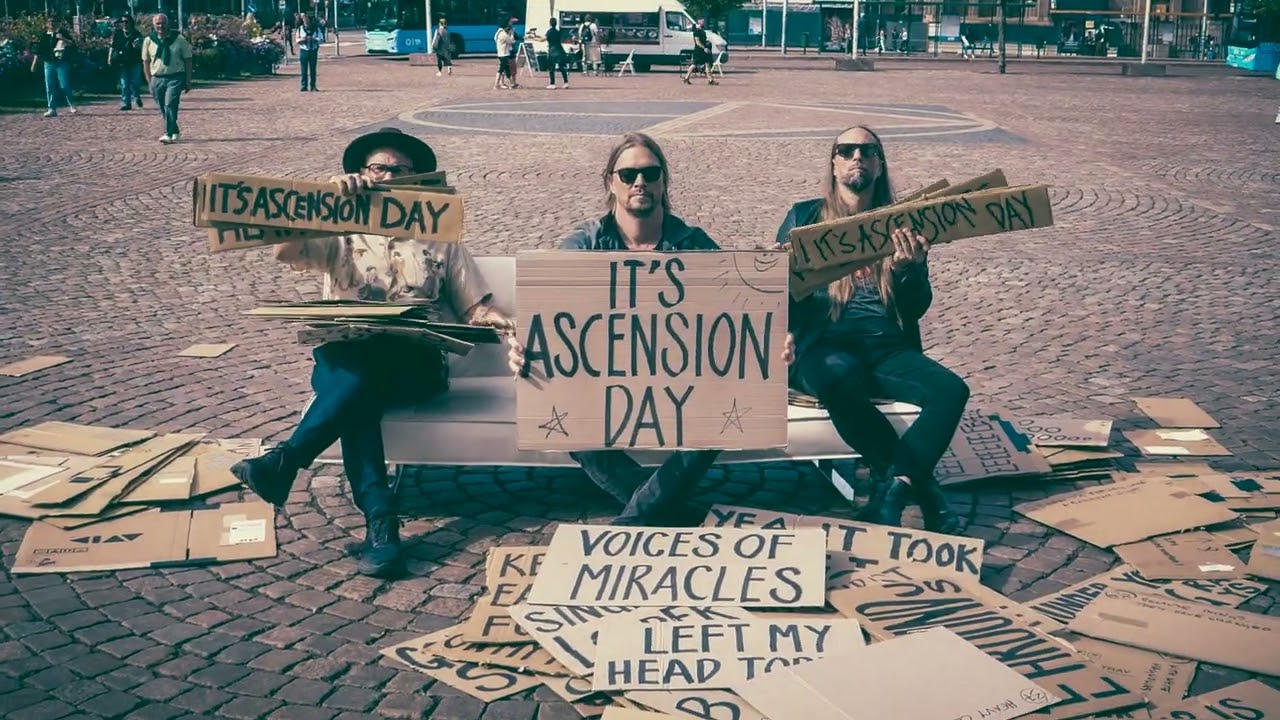 Von Hertzen Brothers - Ascension Day (Official Lyric Video) - YouTube