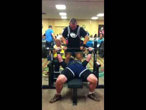 Mike Thompson bench press 625 using 50 super katana