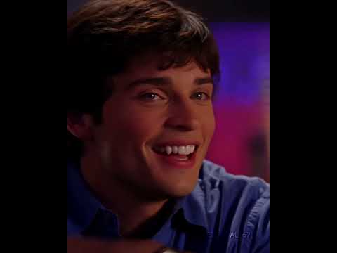 pervert clark kent💀 #smallville #shorts #clarkkent #superman #dc #dccomics #funny