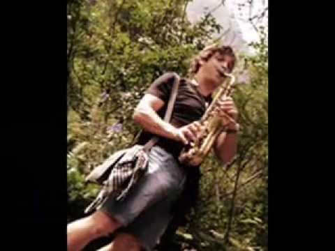 SAX - SASSOFONISTA PER MATRIMONI  in TORINO e PIEMONTE -  Nino Carriglio