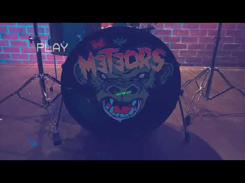 The Meteors - A Night In The Tombs (Official Music Video)