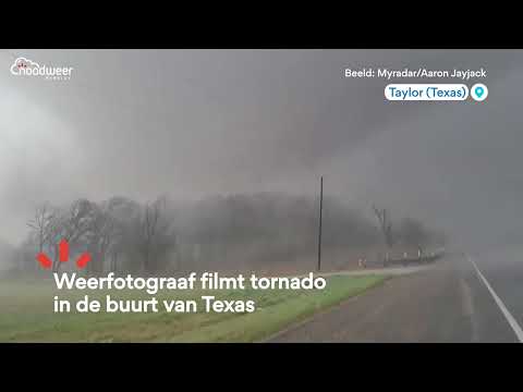 Very Close Tornado intercept near Taylor (Texas)
