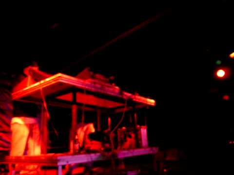 The Hasbeens live in Delft, summer 2009