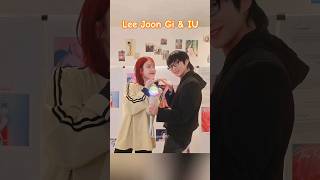 Download lagu Love this CP Lee Joon Gi & IU 李准基和李知恩 #이준기 #leejoongi #iu #李準基 #wangso #actor mp3