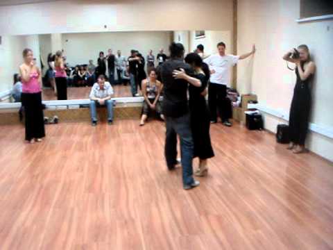 Leandro Furlan and Gaia Pisauro. Crosses and weight shift