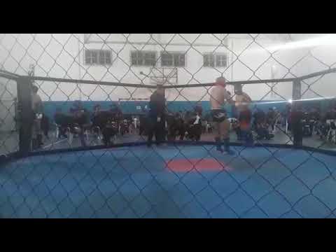 Kick boxing amateur.. facundo Gutierrez 1 raund