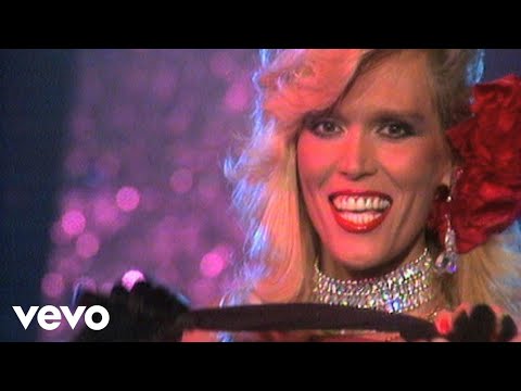 Amanda Lear - Fabulous Lover, Love Me (ZDF IFA 24.8.1979) (VOD)