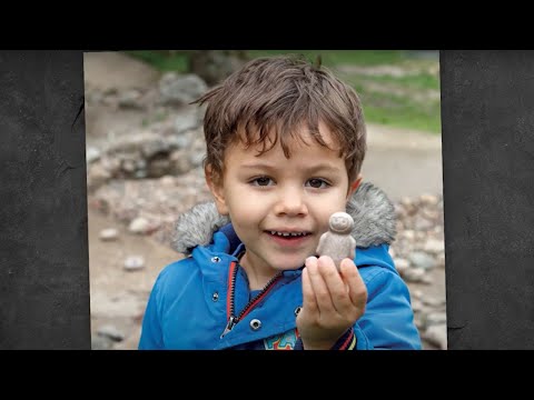 Slide 16 - Little People Like Me, 10 Pieces (video)