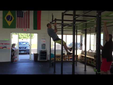 30 clapping pull-ups in under 1 minute