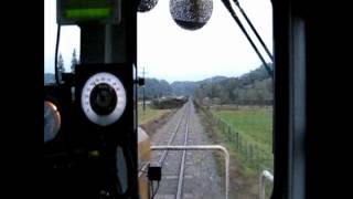 preview picture of video 'Train 846 Reefton to Tunnel 1   14 07 2012'