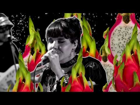 Gaye Su Akyol - Bir Yaralı Kuştum - Live (Rakınrol Musiki Cemiyeti)
