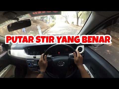 THE EASIEST WAY TO TURN THE STEERING WHEEL ||LEARNING TO DRIVE AN AUTOMATIC CAR||beginner class
