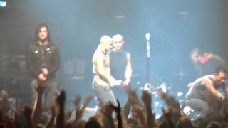 TRIVIUM - 11 LEAVING THIS WORLD BEHIND (OUTRO) 15/02/2012  MONTREAL