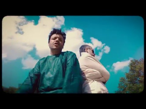 Video thumbnail for La gente è strana