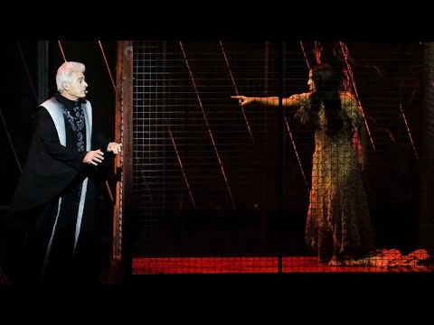 Elhaida Dani (Esmeralda), Daniel Lavoie (Frollo) - La Torture [Notre Dame de Paris Canada 2022]