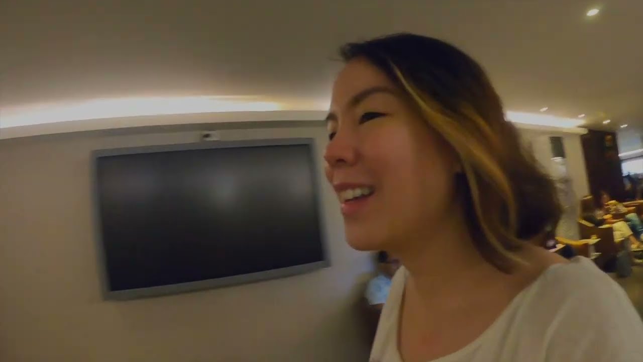 Philippine Airlines Mabuhay Lounge thumbnail
